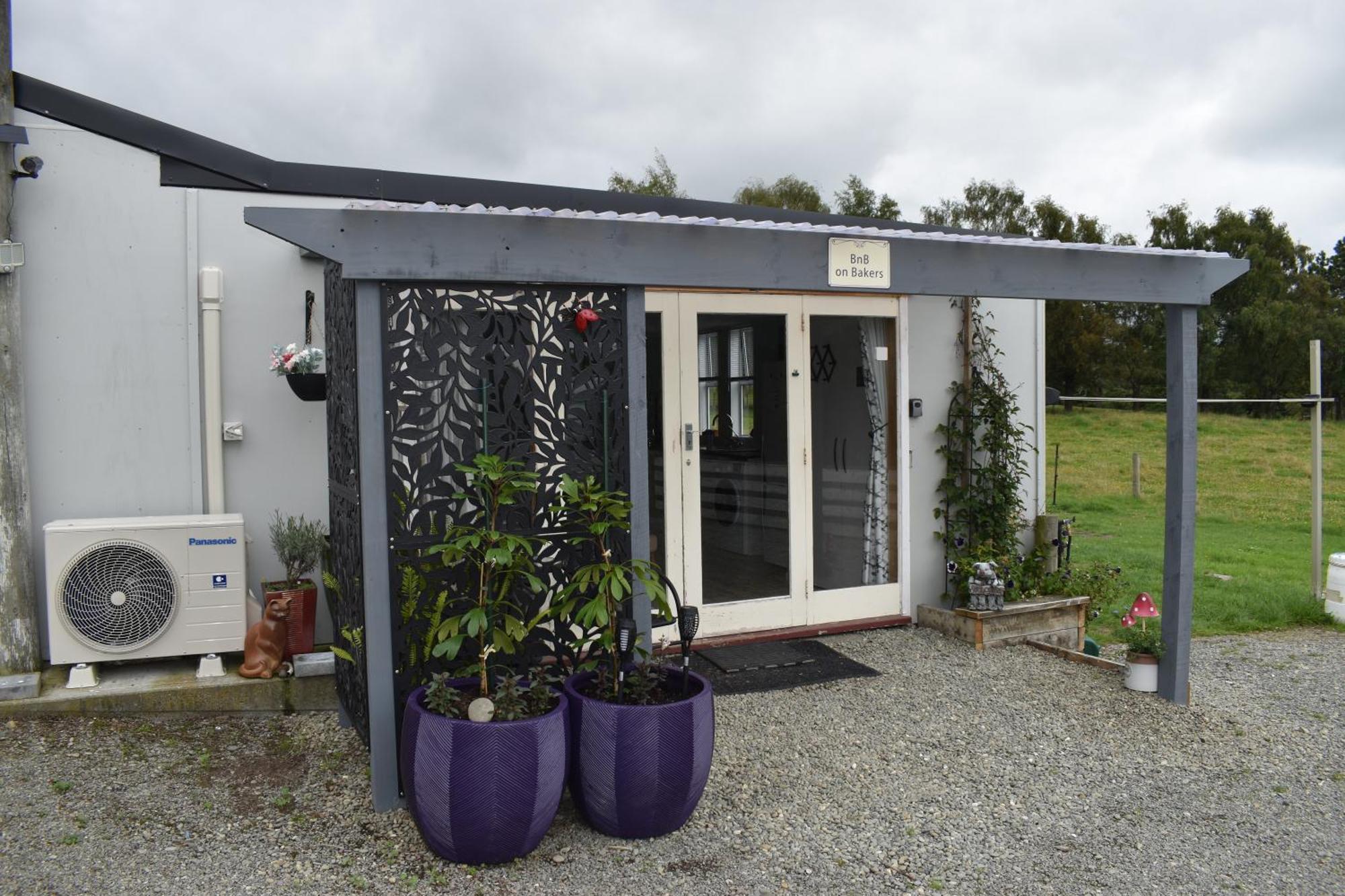 Bnb On Bakers Waimate Eksteriør bilde